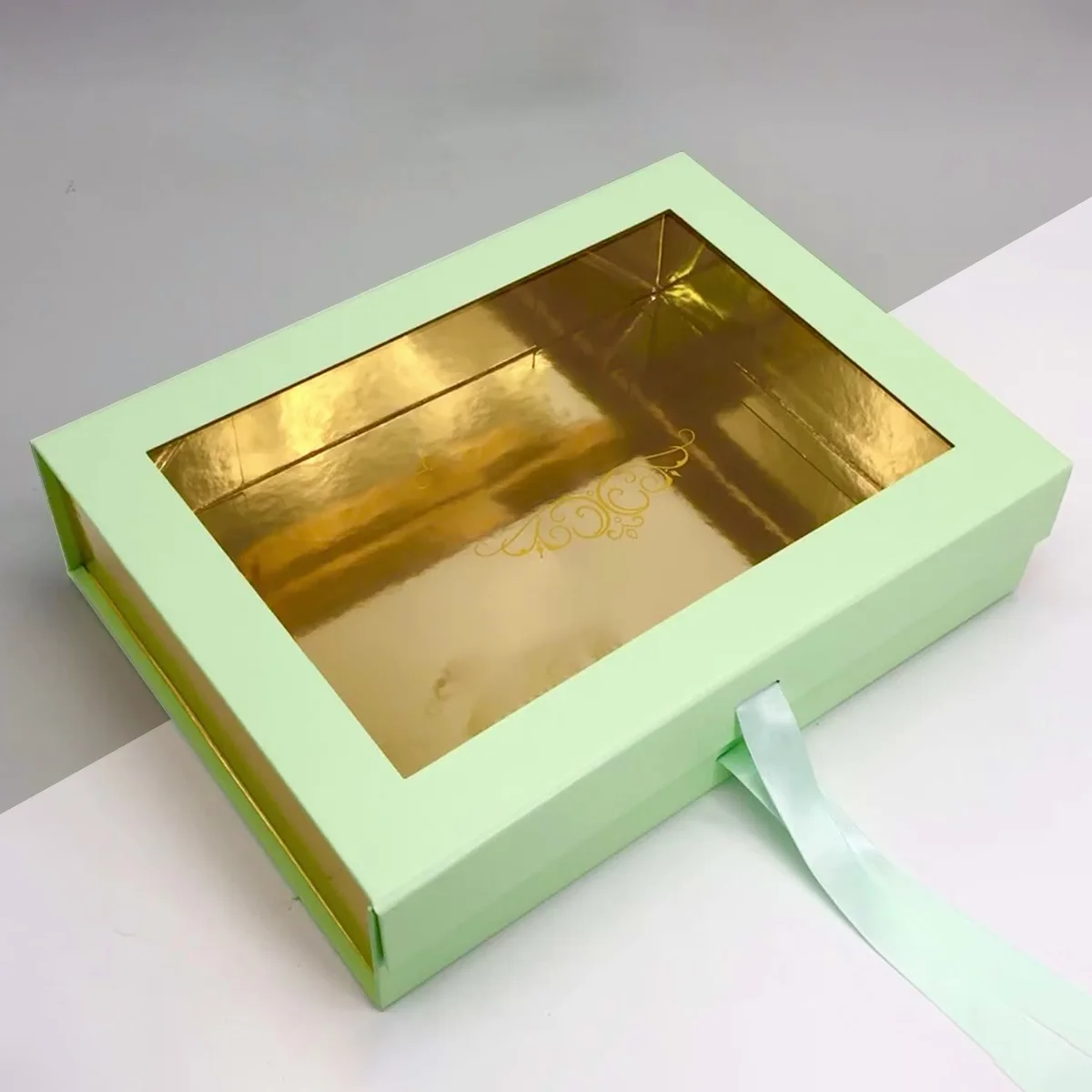 display gift boxes