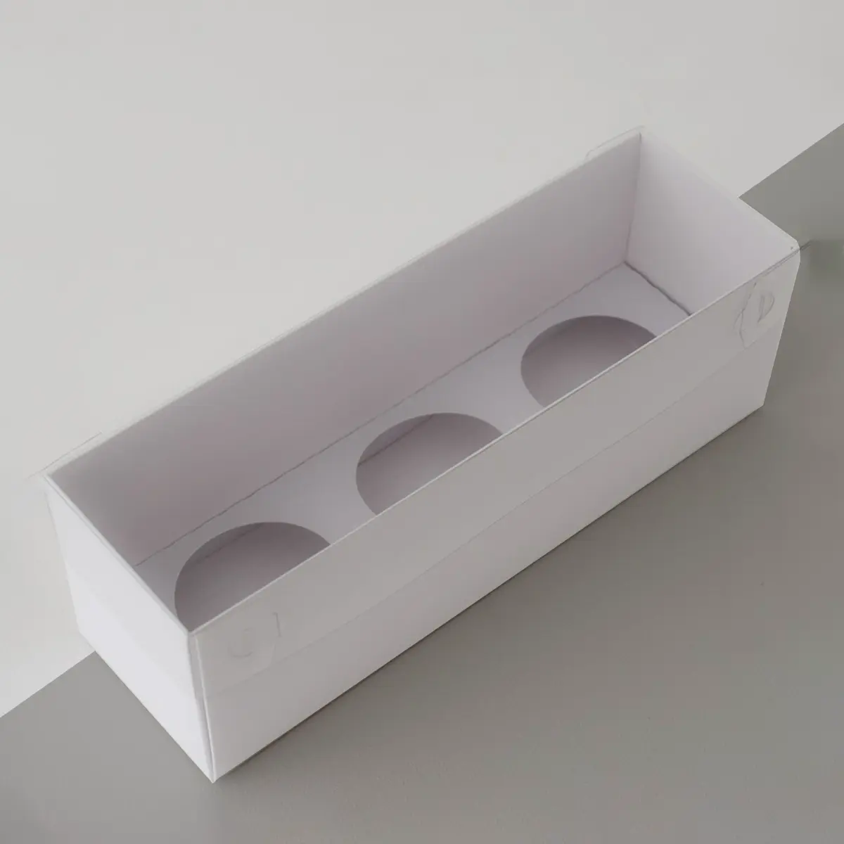 3-hole-cupcake-boxes