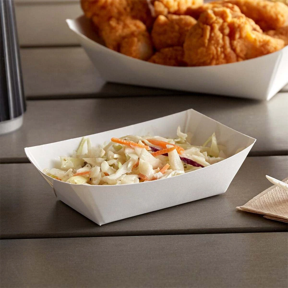 white-paper-food-trays