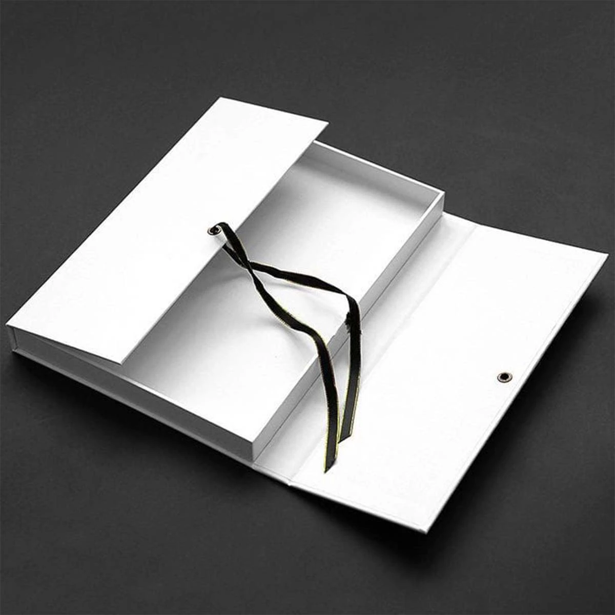 white-rigid-boxes